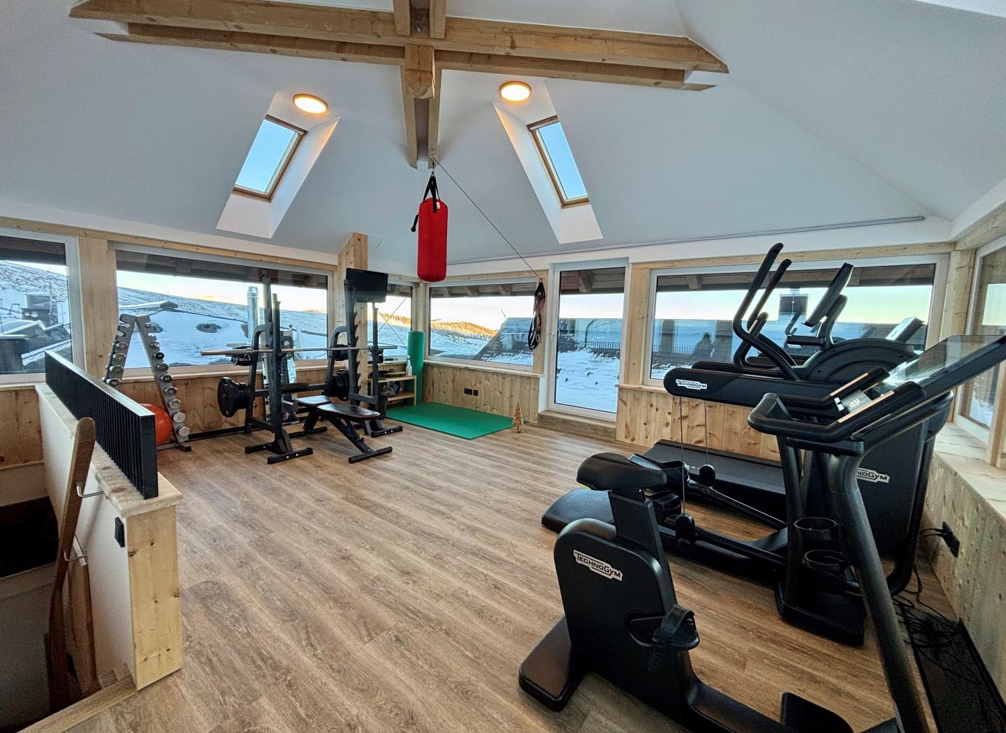 Heidi Sky Gym Heidi Sky Gym