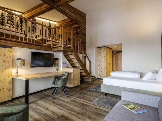 62--print_Heidi-Hotel-Falkertsee_by_Gert_Perauer