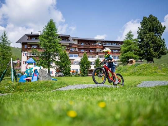 Heidi-Hotel Falkertsee 229-4257-print_HeidiHotel_Falkert_2023_by_Gert_Perauer