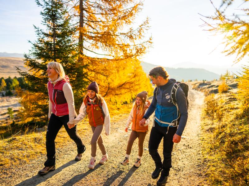 Wandern_Familienwandern rund um den Falkertsee_Heidi Alm Falkert_Familie_Nockberge_Herbst &copy;Gert Perauer_MBN Tourismus (3)